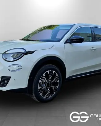 FIAT 600 Hybrid La Prima Hybrid 110cv