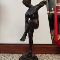 scultura in bronzo del 1930 splendida