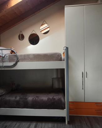 Cameretta Completa: Letto a Castello + Armadio 