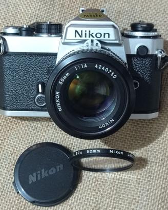 Nikon FE + Nikkor 50/1.4 +Filtro Nikon - PERFETTA!