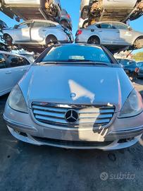 Ricambi Mercedes Classe A w169 2008 200CDI 640941
