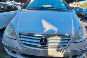 Ricambi Mercedes Classe A w169 2008 200CDI 640941