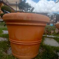 Vaso in vetroresina anticato