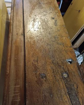 Antico banco da lavoro falegname restaurato