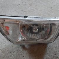 Faro Anteriore Mithubishi L200