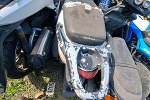 Honda sh 125 - 2009 - 60000 km