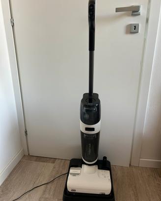 Roborock Dyad pro aspirapolvere e lavapavimenti
