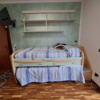 Letto singolo doppio e scrivania