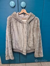 Giacca eco-pelliccia con cappuccio Conbipel