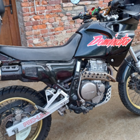 Honda dominator 1988