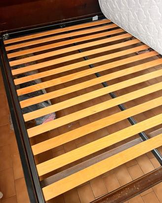 Rete a doghe in legno