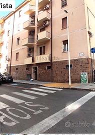 Sassari via IV Novembre trilocale 4 piano no aven