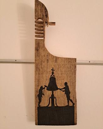 Due Mori di Venezia su asse di legno con fregio