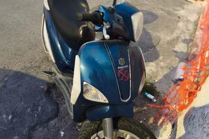 Piaggio Liberty 200 