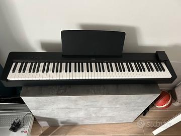 pianola yamaha p-145