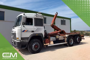 Camion Iveco 190-36 TurboStar Scarr