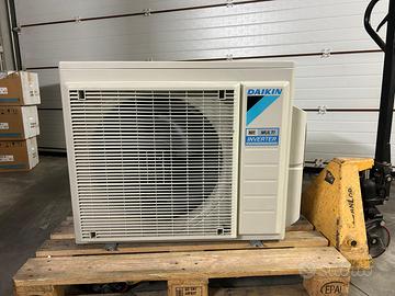 DAIKIN CONDIZIONATORE INVERTER