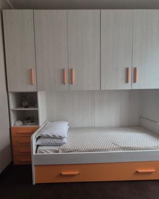 Cameretta a ponte come nuova con materassi inclusi