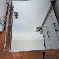 Mobile bagno sopra lavabo
