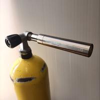 Attrezzo smontaggio rubinetterie sub