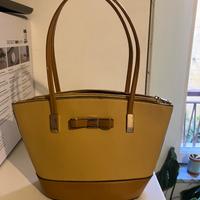 Borsa vintage color giallo senape