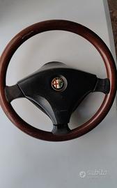 VOLANTE in legno ORIGINALE ALFA ROMEO .