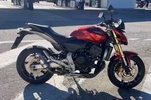 Honda hornet  600