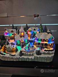 Giostrina natalizia con luci, musica e movimento