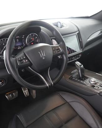 MASERATI Levante 330 CV MHEV AWD GT