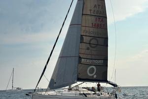 Barca a vela Dufour 44 performance