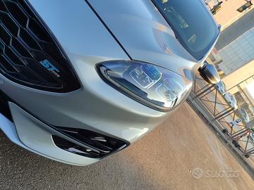 Ford kuga st line x 1.5 diesel automatica