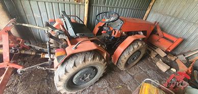 Trattore ferrari 35cv