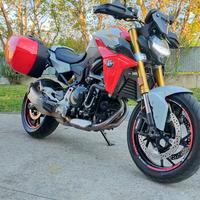 BMW F 900 R - Rosso