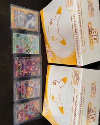 Pokemon 30th anniversary ETB + 5 pull in toploader
