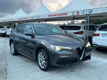 Alfa Romeo Stelvio 2.2 Turbodiesel 210 CV AT8 Q4 E