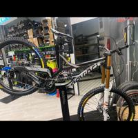 Devinci Wilson Carbon 2020 taglia M 27.5