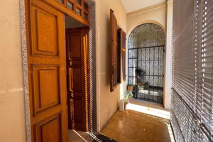 Appartamento di 191 m² con 5 locali e box auto a V