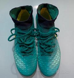 Nike magista