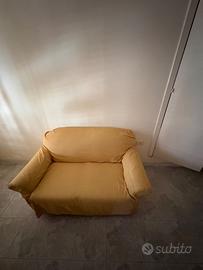 Divano due posti