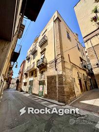 Appartamento di 170 m² con più di 5 locali a Sciac