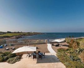 Villa con giardino accesso al mare e jacuzzi