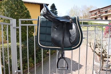 sella inglese con staffe + sottopancia + copertini