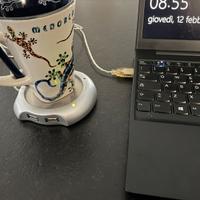 Scalda tazza da pc con attacchi USB