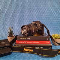 Fotocamera Nikon D3200 + 55-200 (Leggi Difetti)
