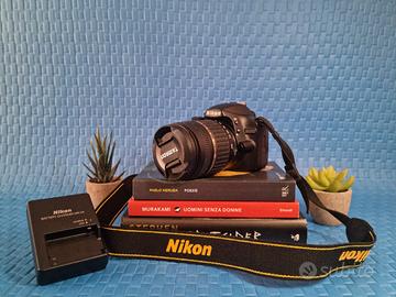 Fotocamera Nikon D3200 + 55-200 (Leggi Difetti)