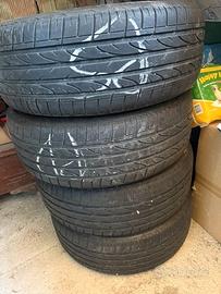 Gomme Bridgestone 235 45 19 Dueler H/P Sport