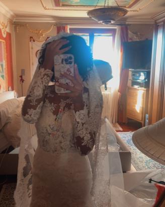 Abito da sposa elegante in pizzo – stile sirena