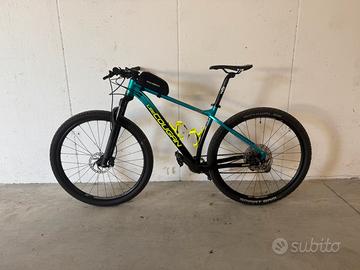 Lee Cougan Droid mtb