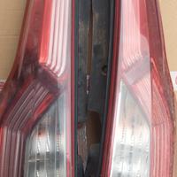 fari posteriori Citroen grand C4 Picasso 