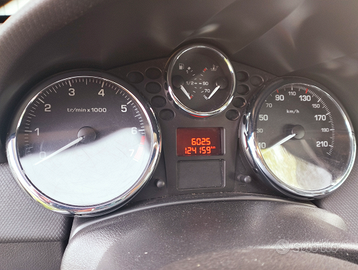 Peugeot 207 1.4 benzina